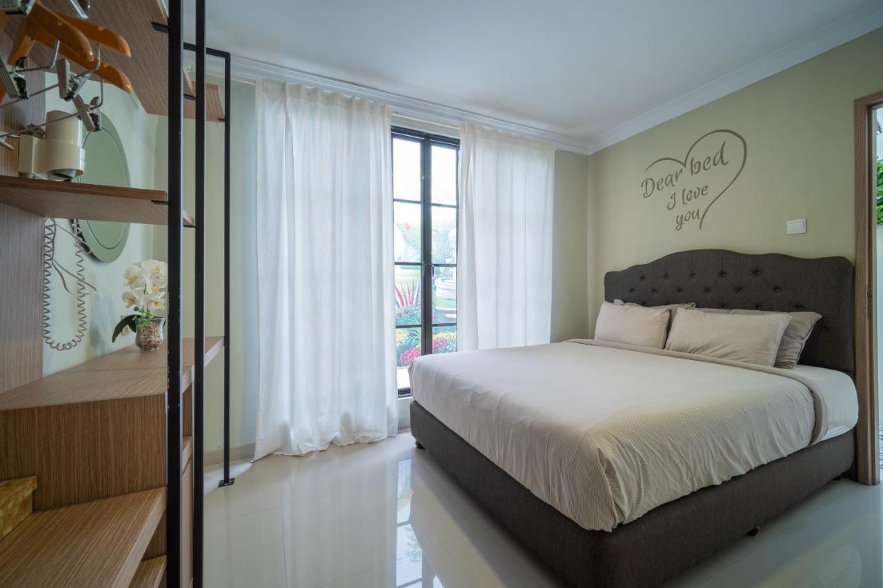 Danka@Tudor Residence Batam Exterior photo
